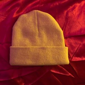 urban outfitters beanie